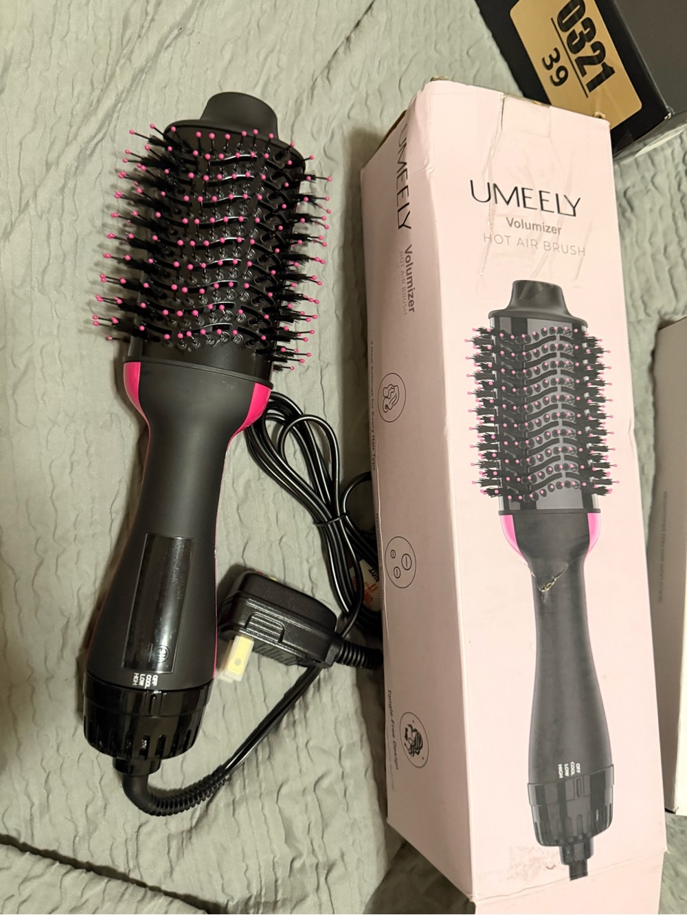 Pink & Black Hot Air Volumizer Brush